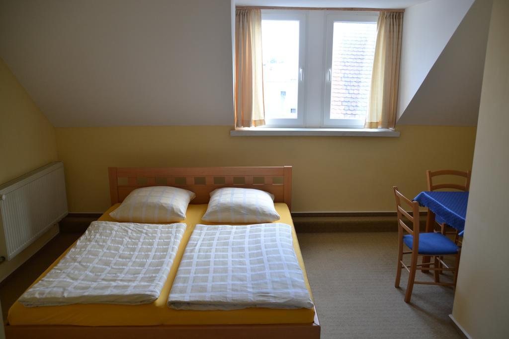 Pension Altwahnsdorf Radebeul Room photo